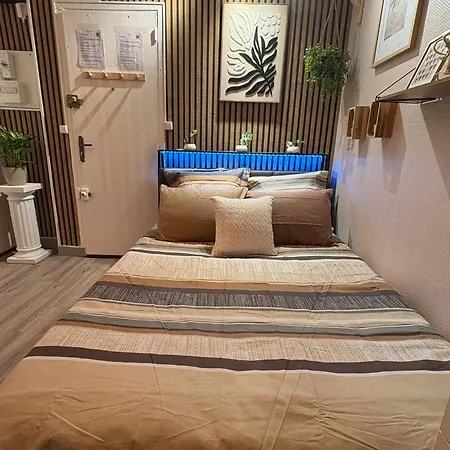 דירה A 3 Min Du Metro Place De Clichy פריז