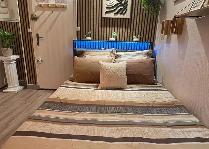 דירה A 3 Min Du Metro Place De Clichy פריז