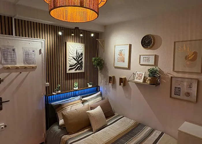 דירה A 3 Min Du Metro Place De Clichy *