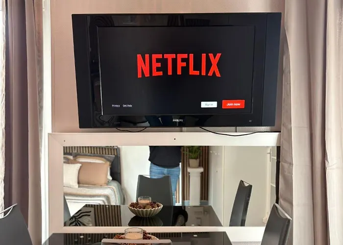 A 3 Min Du Metro Place De Clichy דירה פריז