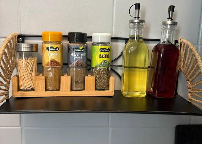 A 3 Min Du Metro Place De Clichy דירה פריז