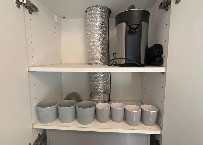 A 3 Min Du Metro Place De Clichy דירה *