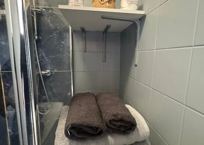 דירה A 3 Min Du Metro Place De Clichy פריז